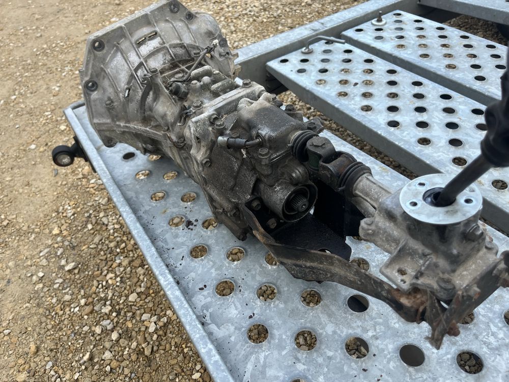 Suzuki jimny skrzynia biegow. 1.3 dohc r7me