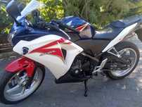 Honda CBR 250R 11 tyś km przebiegu.