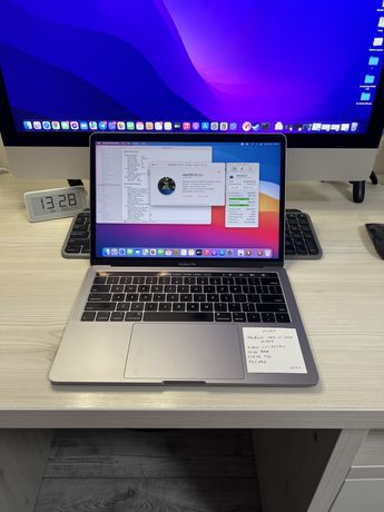 MacBook Pro 13’ 2018 4-Core i7-8559U 16Gb 256Gb M422