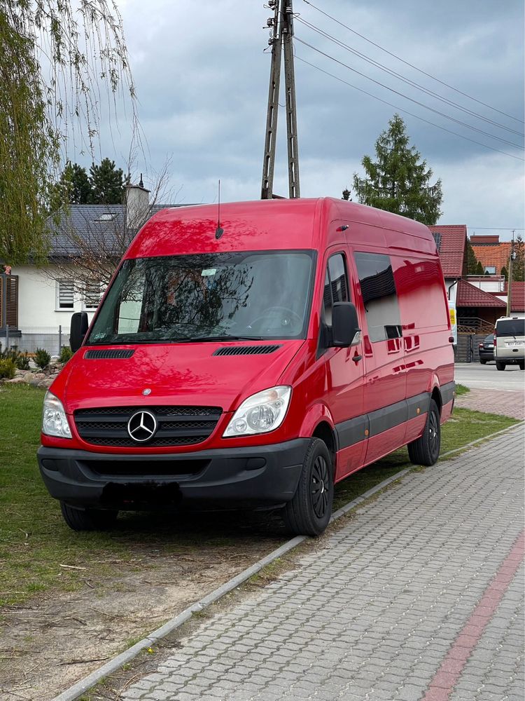 Mercedes Sprinter 906  (drugi silnik) 6 osób Ładny brygadówka