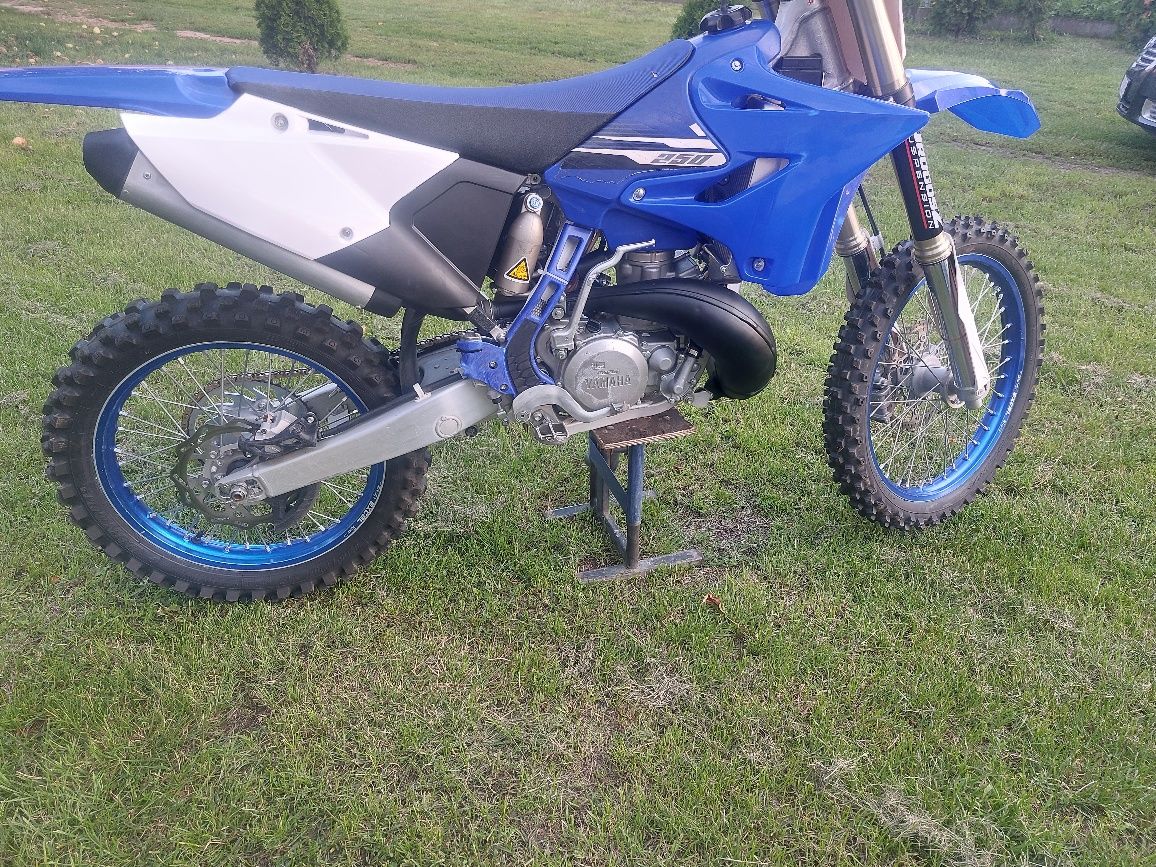 Yamaha yz 250 2t  w stanie idealnym