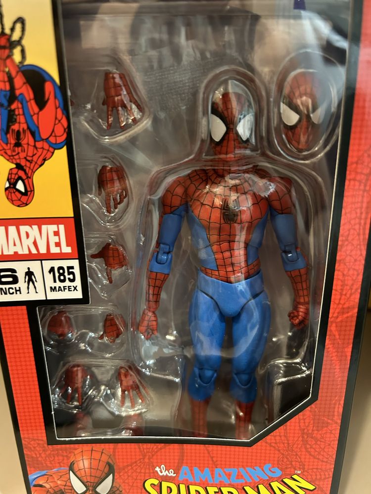 Spider-Man Mafex figurka