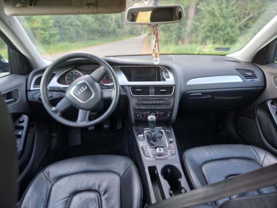 Audi A4 B8 2008r
