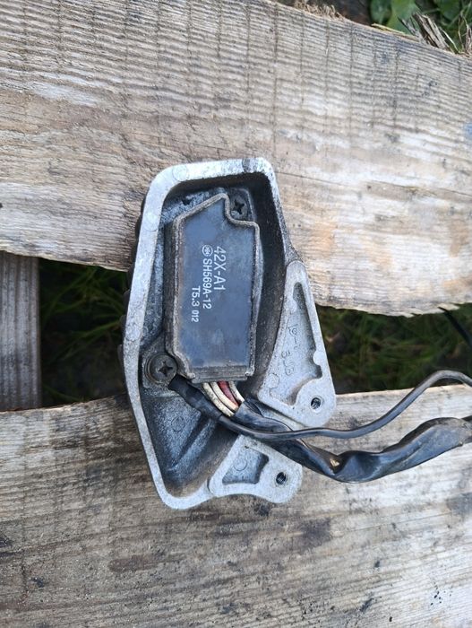 Regulator napięcia Yamaha Virago XV 535 2YL obudowa dekiel pokrywa F3