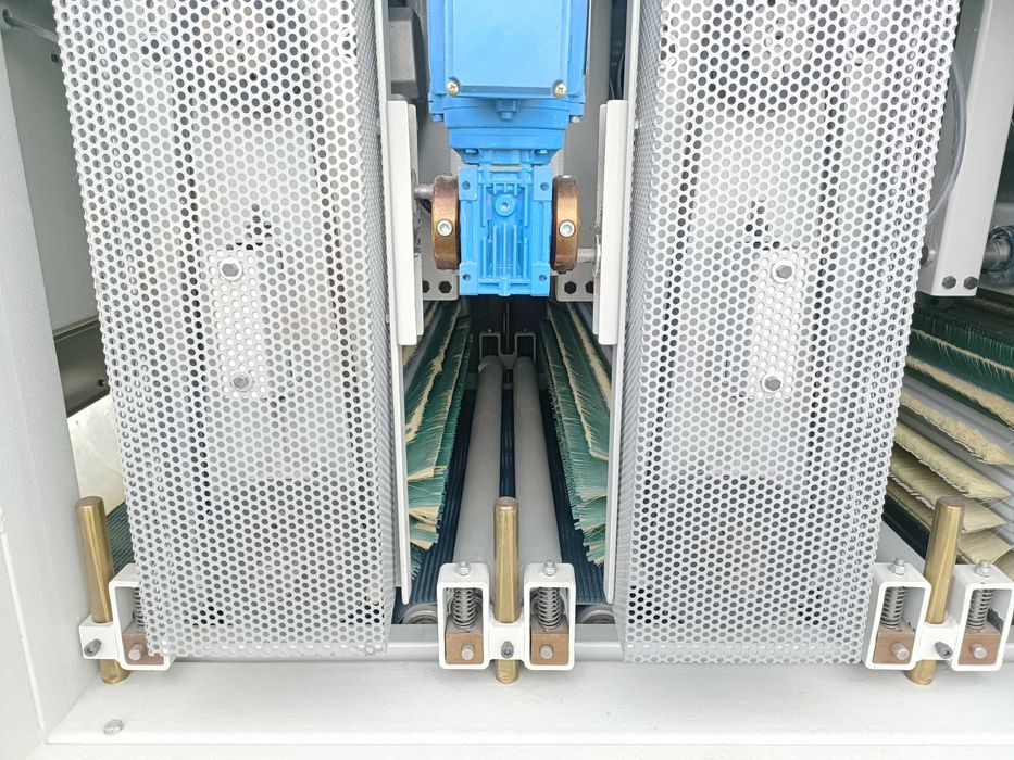 Szlifierka szczotkowa finisz podkład lakier Flex Trim kompozyty metal