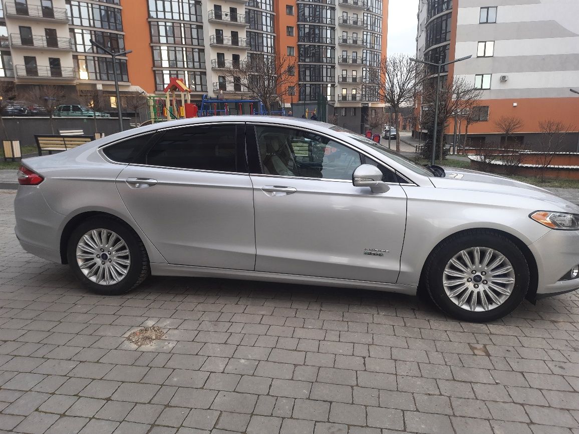 Ford Fusion Plug-in Hibrid