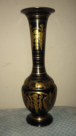 Wazon czarny inkrustowany / mosiężny wazon z Indii