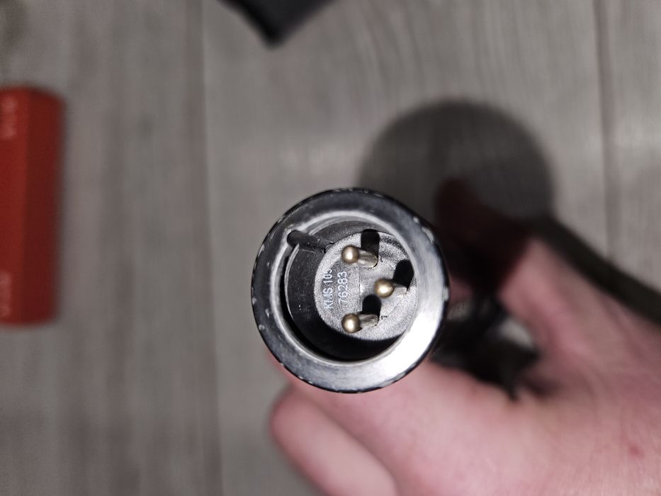 Mikrofon pojemnościowy Neumann KMS 105