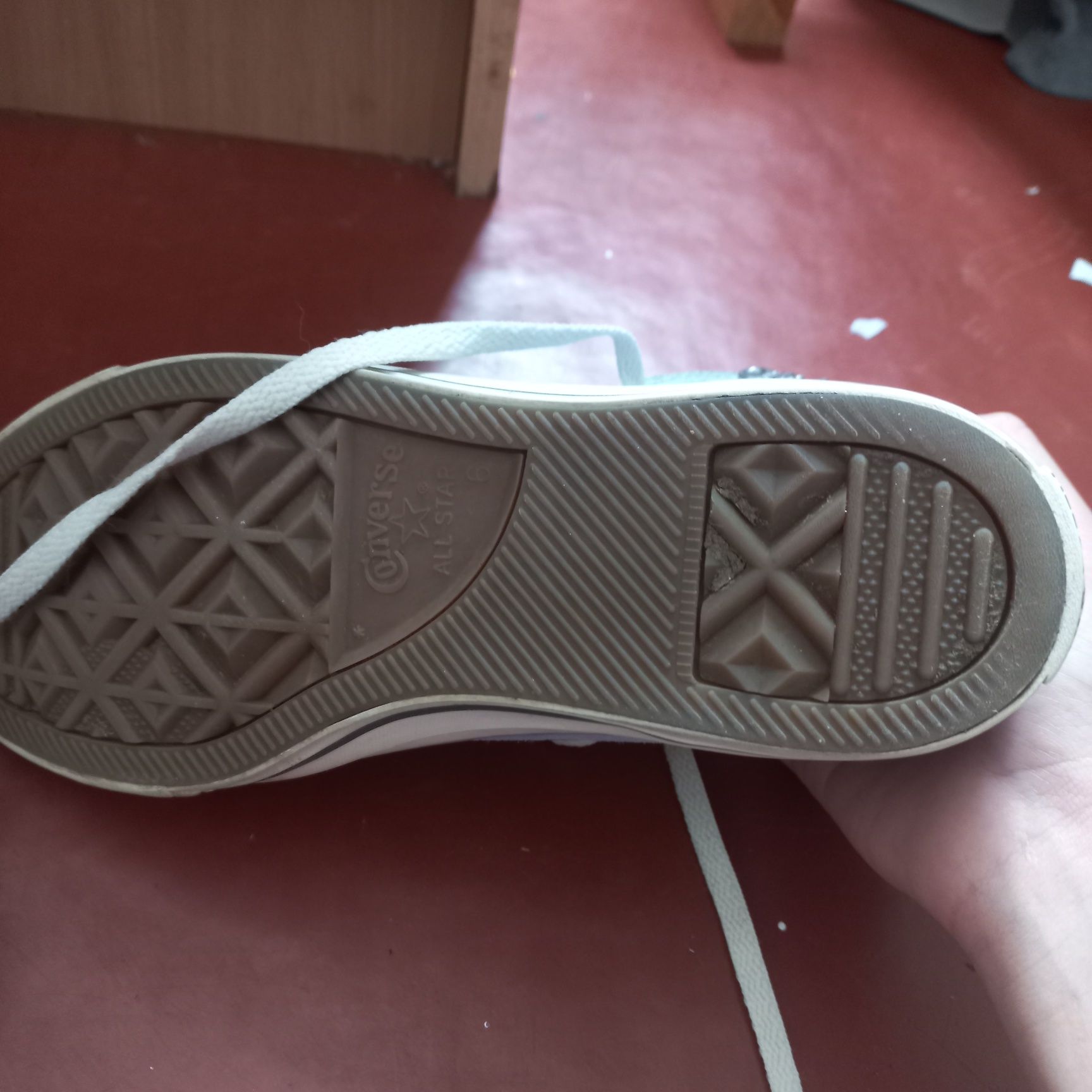 Высокие кросовки converse