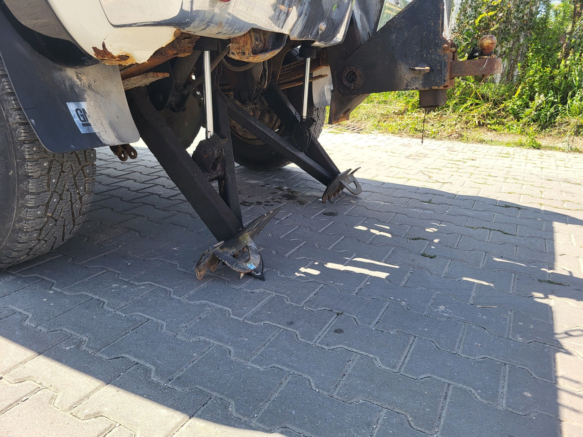 Chevrolet widelec pomoc drogowa widelec