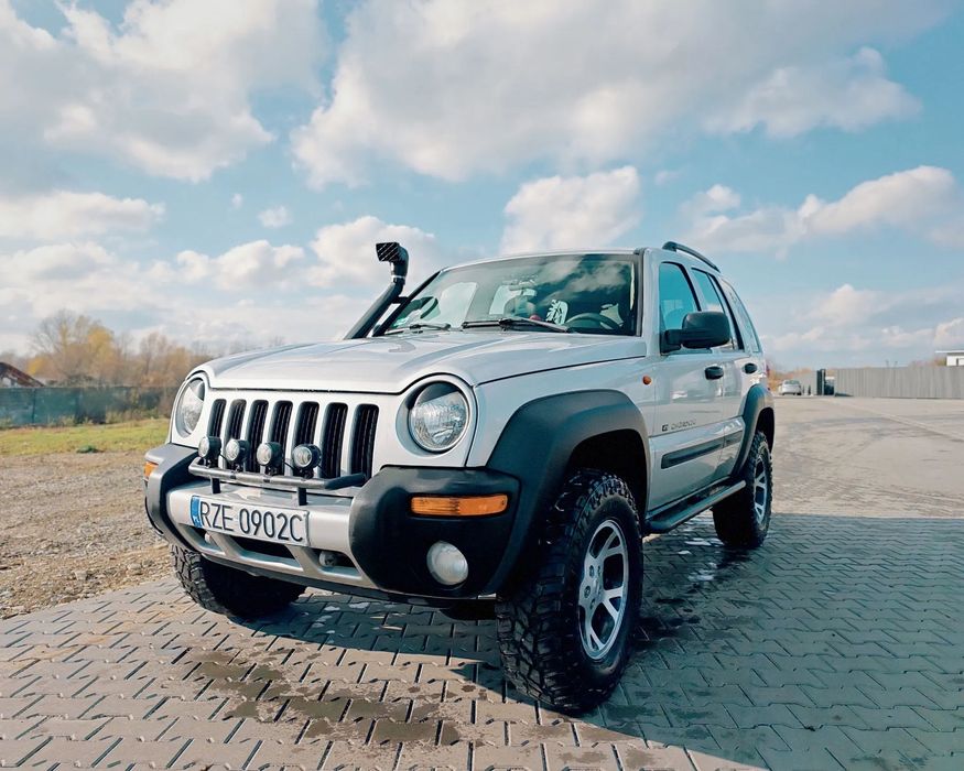 Jeep Cherokee Jeep Cherokee KJ Limited 3,7 V6 LPG