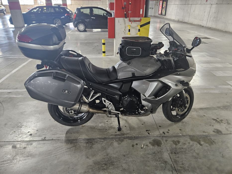 Suzuki GSX 1250 FA  Revisão total