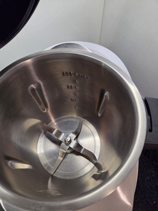 Robot cozinha Monsieur Cuisine