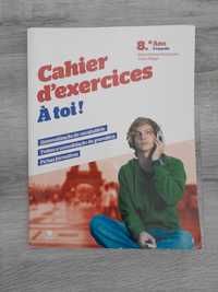 Caderno de atividades de Francês do 8°ano