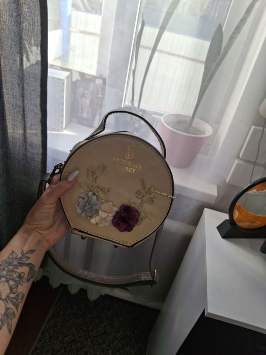 Продам сумку Victora'S Secret