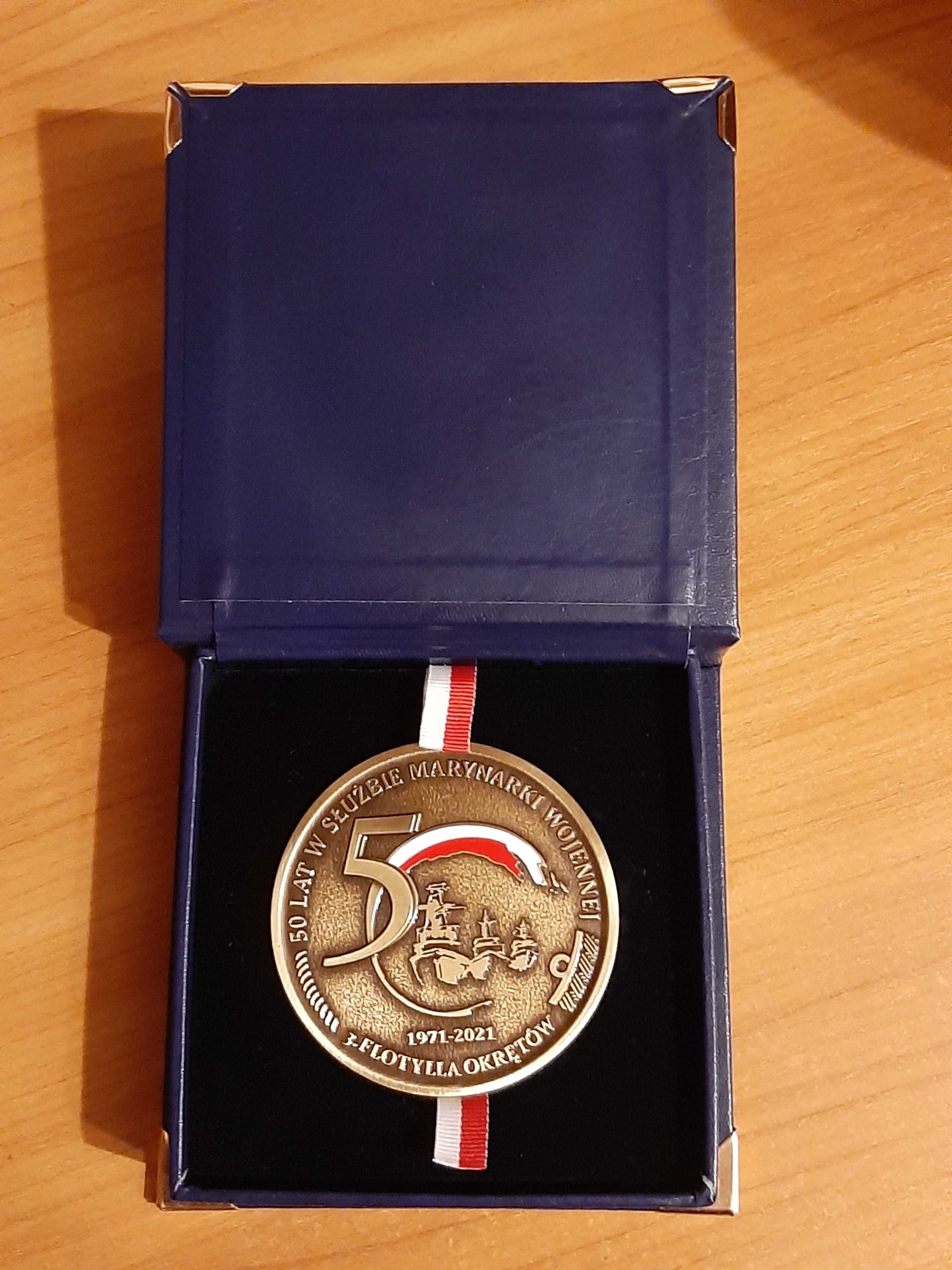 Medal pamiątkowy 50 lat w służbie 3 Flotylli Okrętów z 2021 r.