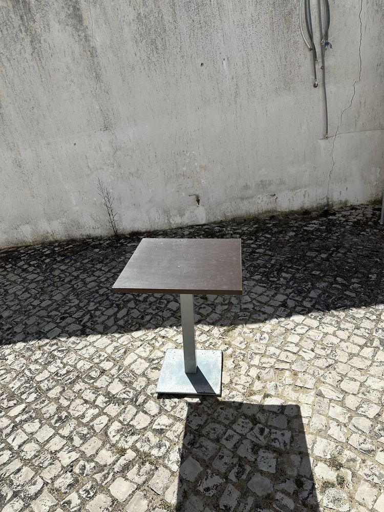 Mesa de cozinha 60x60