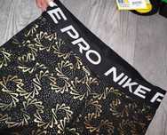 Лосини Nike dri-fit,розмір М. З оригінальним принтом