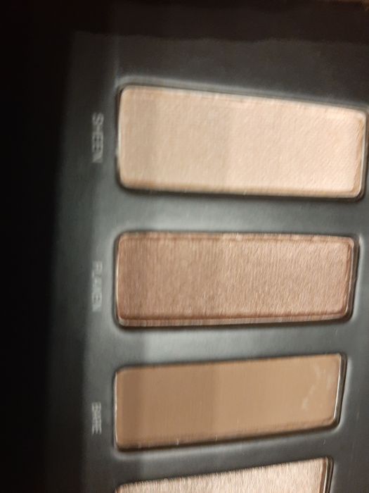 Nowa ekskluzywna paleta cieni zestaw kosmetyków dla kobiet