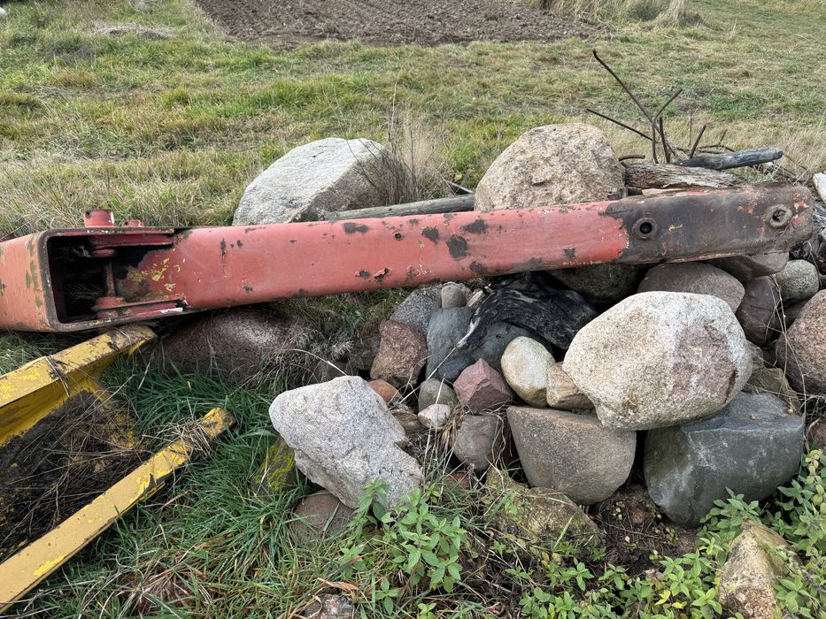 Ramie tylne JCB 3c 3cx 3d