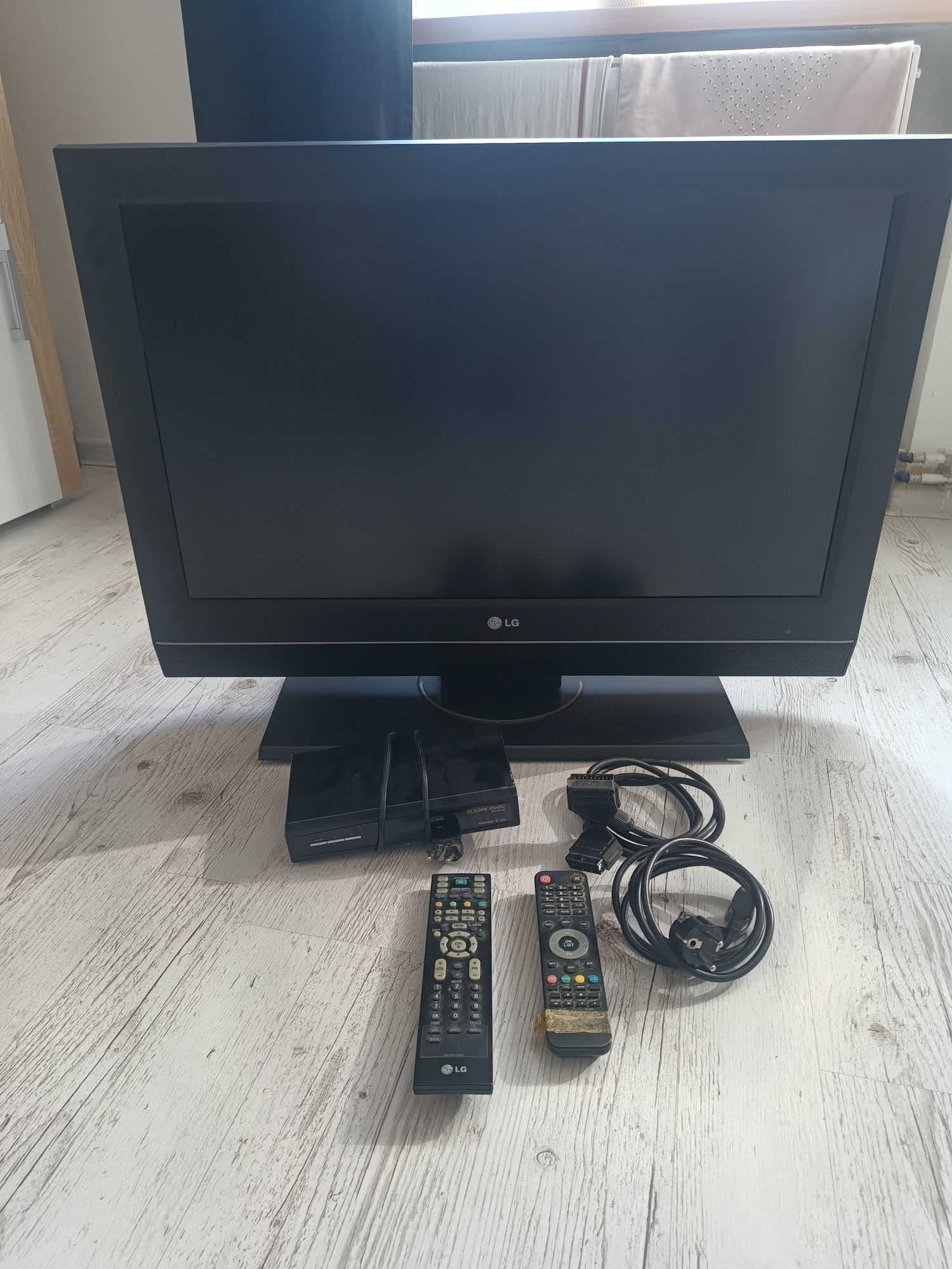 Telewizor LG 32 LC 51+dekoder