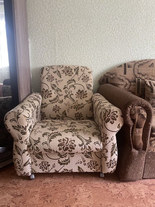 Диван, кресло, медель комплект: диван + 2 крісла