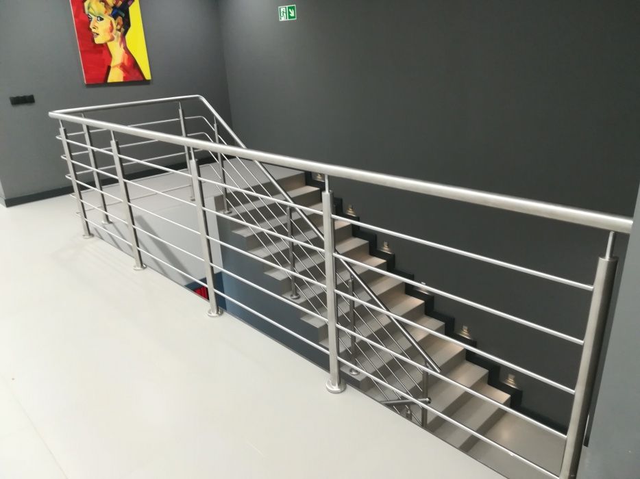Balustrada barierka ze stali nierdzewnej kwasówka schody balkony