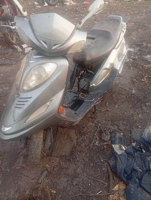 Срочно продам скутер 80куб