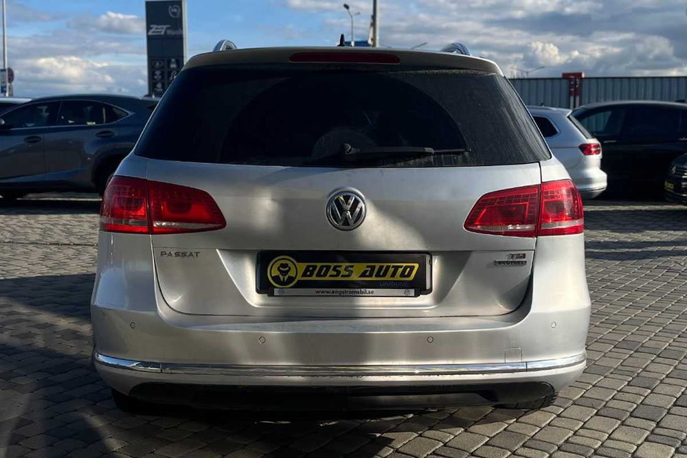 Volkswagen Passat 2011