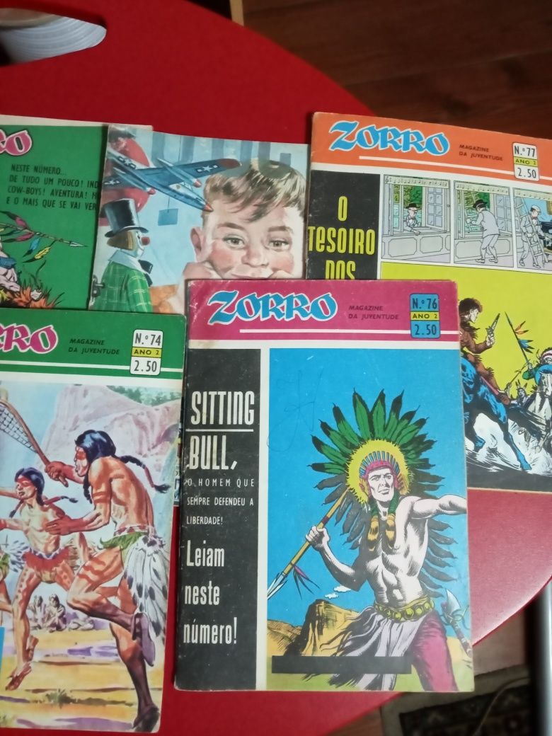 Revistas da coleção zorro