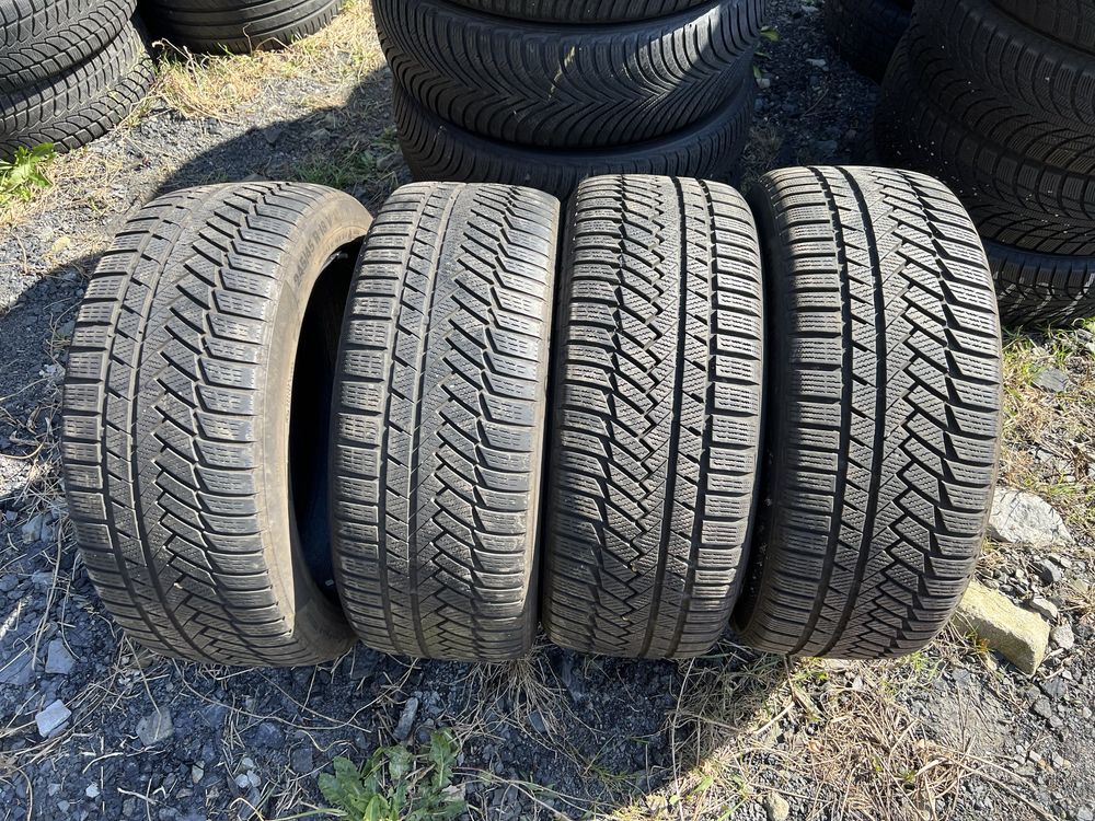 4xopona zimowa CONTINENTAL w rozmiarze 245/45 R18