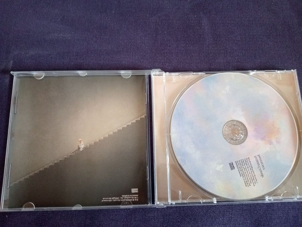 Ariana Grande - Sweetener