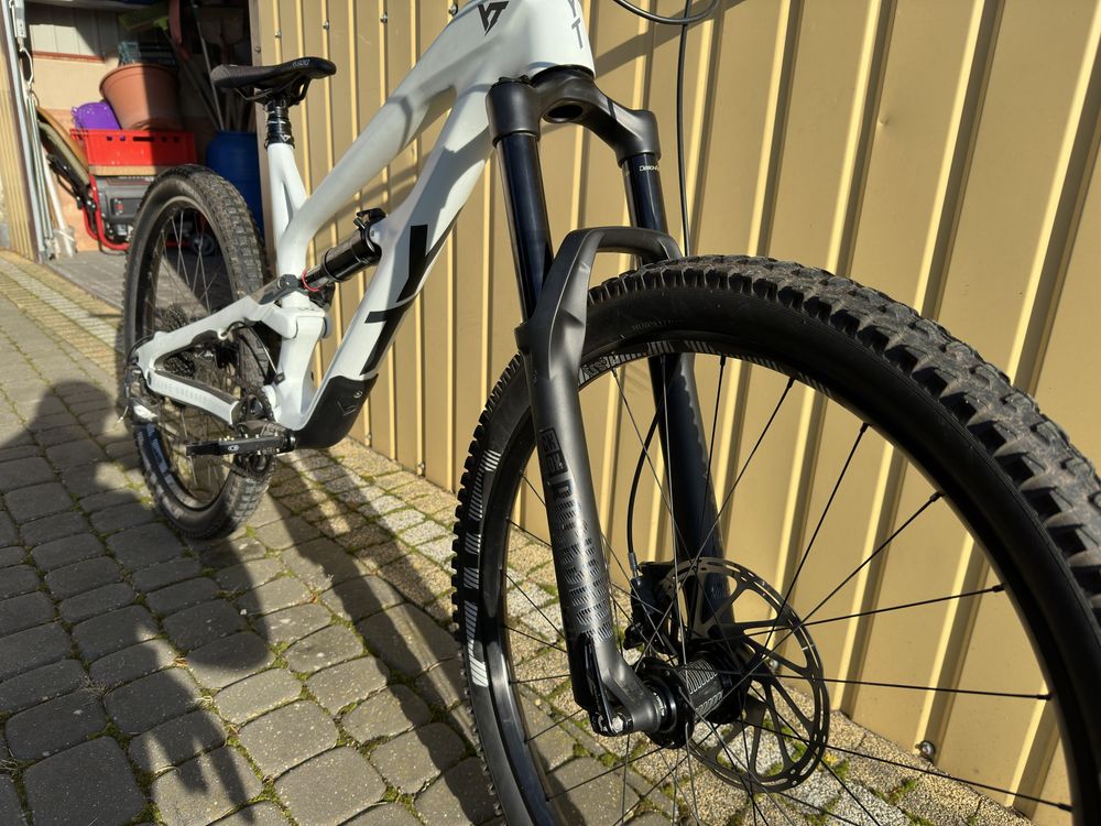 Yt Jeffsy Carbon 2022r roz L 27.5 Stan jak Nowy