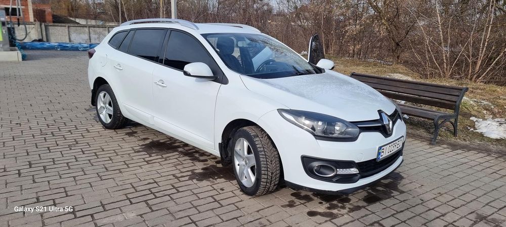 Машина на продаж!!!