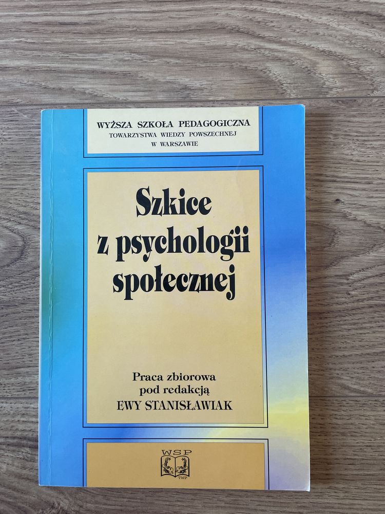 Szkice z psychologii społecznej.