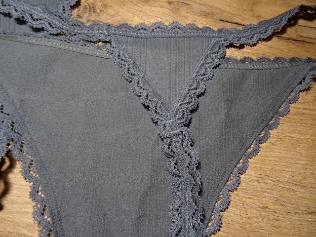 Primark 2 x stringi khaki nowe L