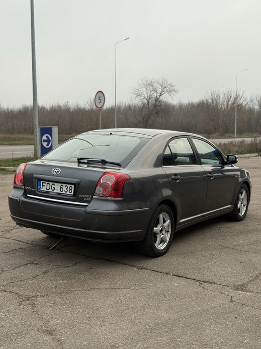 Тойота авенсис дізель