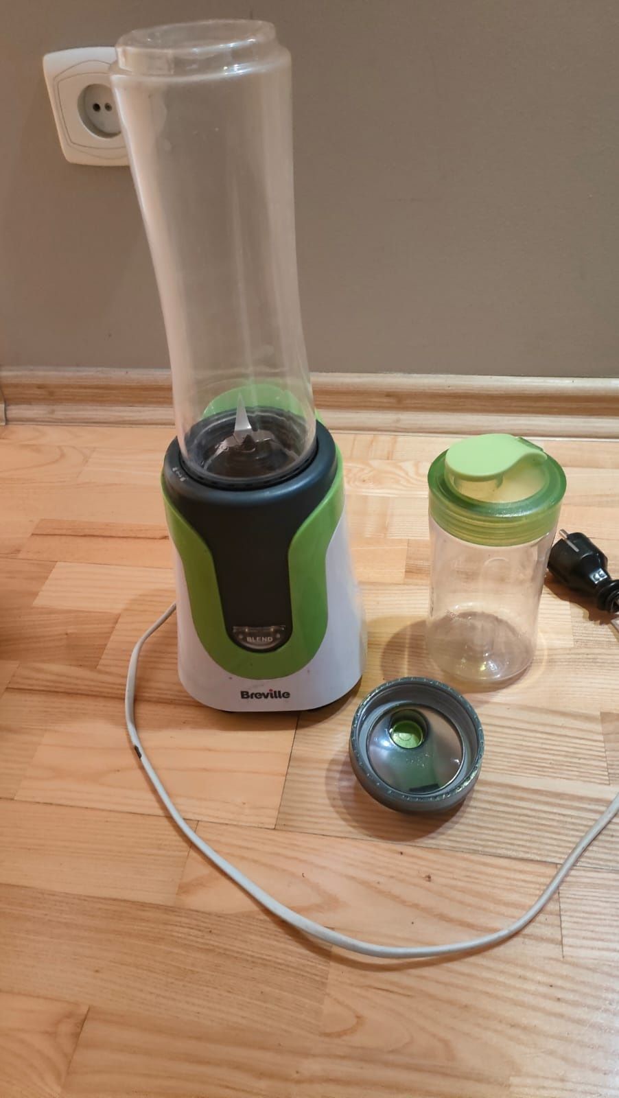 Blender kielichowy breville