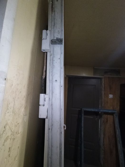 Пластиковые двери