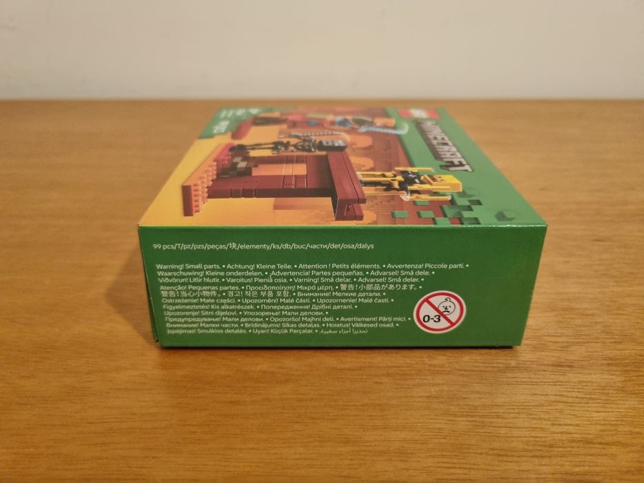 LEGO Minecraft 21266 - The Nether Lava Battle