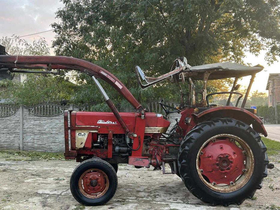 Sprzedam ciągnik international