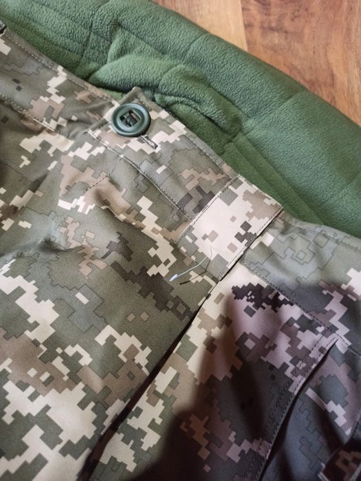 Зимові штани піксель