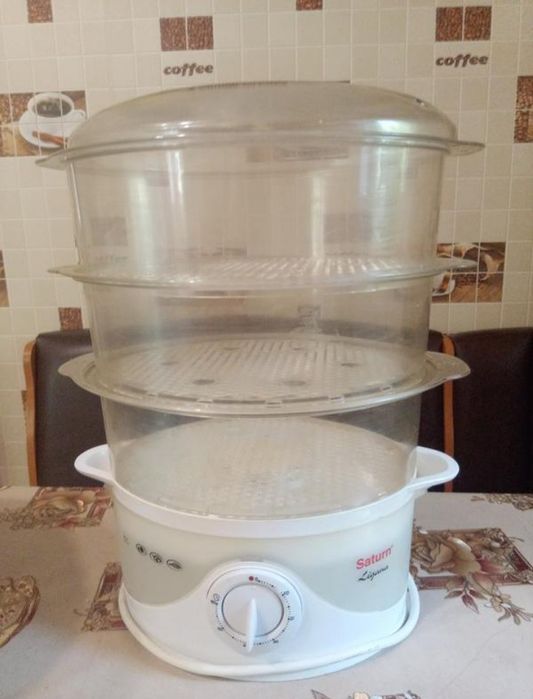 Елекропароварка фірми Сатурн