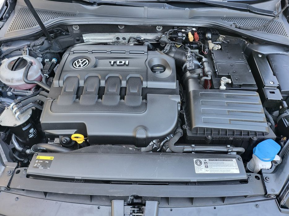 GOLF 7 1.6 TDI 110cv