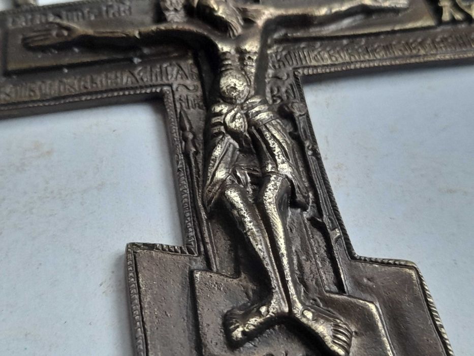 Krzyż prawosławny mosiężny z aniołami (16,5 cm)