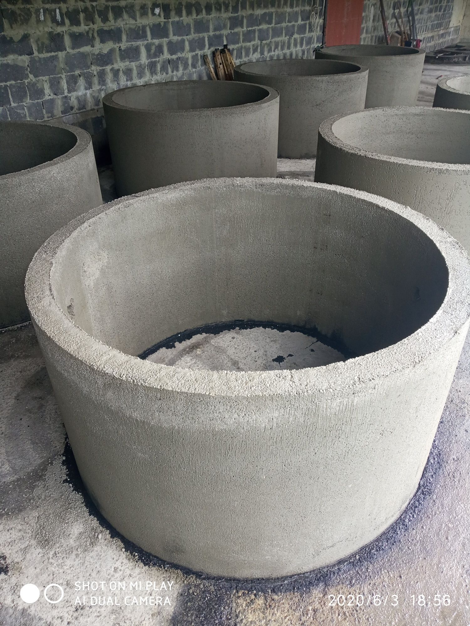 Кільця бетонні армовані