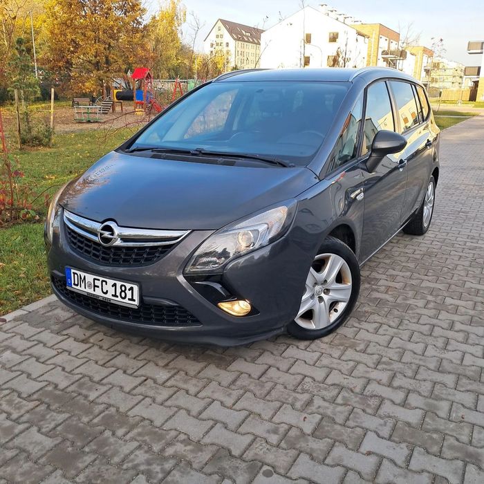 Opel Zafira C*Niemcy*Wersja Tourer R CDTi*Navi*Grzane fotele