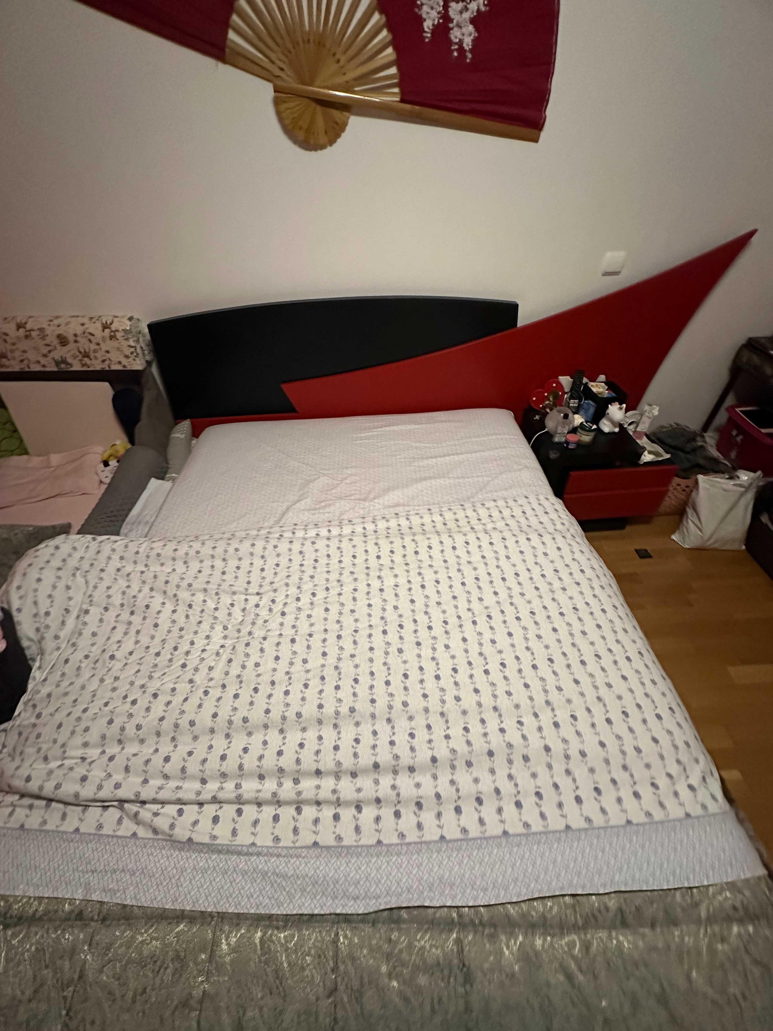 Cama Assimétrica (Oeiras)