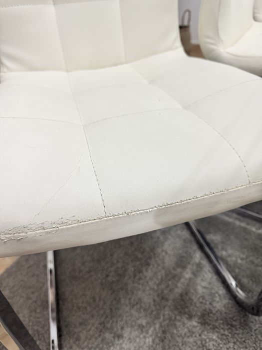 Conjunto Mesa e 6 Cadeiras