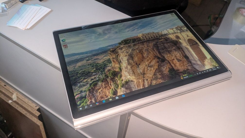 Microsoft Surface Book 3 15" i7 16/512 GTX 1660 Win 11 Pro 127W
